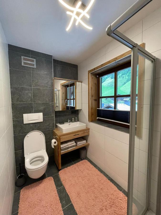 Ferienwohnung Rohrmoser Mit 2 Schlafzimmern Huttschlag Exterior photo